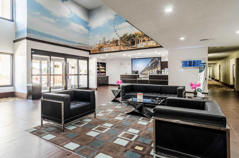 Public Area 2, Quality Inn Whiteville North, Columbus