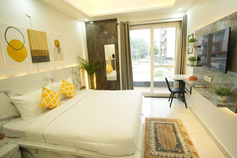 Bedroom 3, The Empire Corporate Studio Hotel Sector 43 ,Golf Course Road , One Horizon Center, Gurgaon