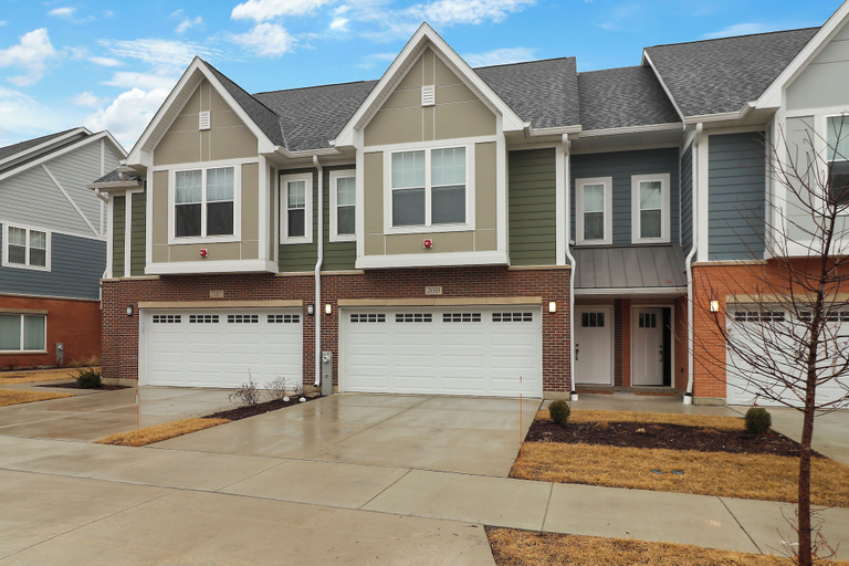 Exterior & Views 3, Warrenville Rep 2, Dupage