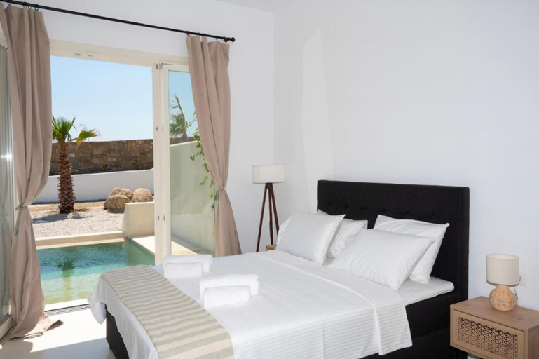 Room 5, Adyton Luxury Suites Mykonos Private Pool Getaway, South Aegean
