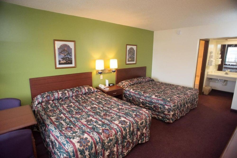 Bedroom 2, Thunderbird Motor Inn, Sauk