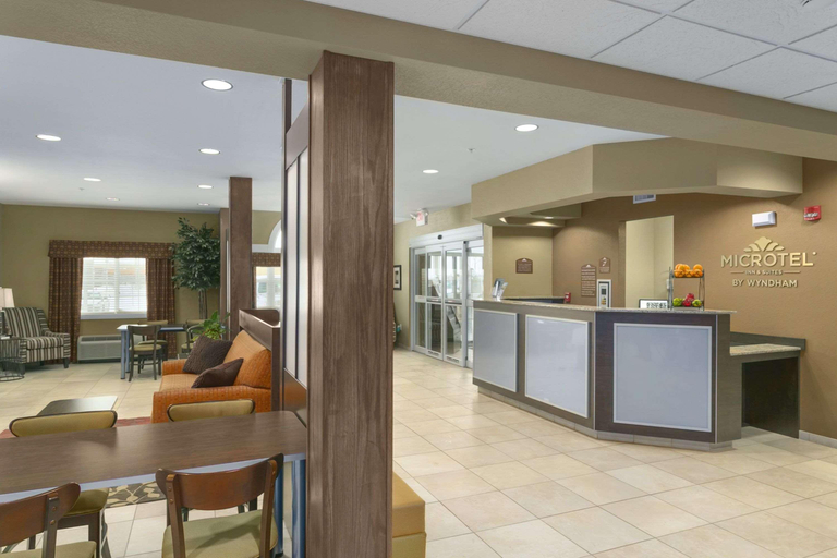 Public Area, Microtel Inn & Suites by Wyndham Minot, Ward
