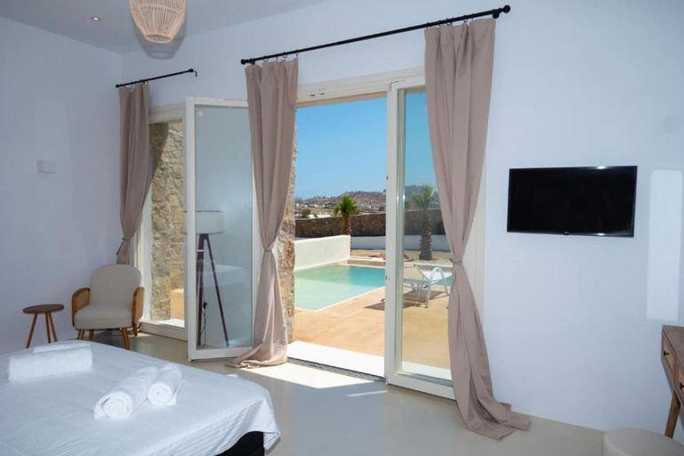 Room 3, Adyton Lux Suite Mykonos Private Pool Experience, South Aegean