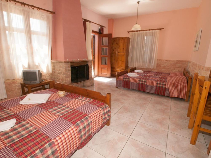 Bedroom 2, Astromeria Hotel, Thessaly