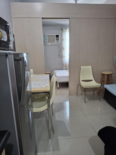 Others 5, Grass residence tower3 3034, Quezon City
