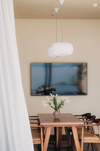 Others 5, A STAY IN CICI, Quảng Điền