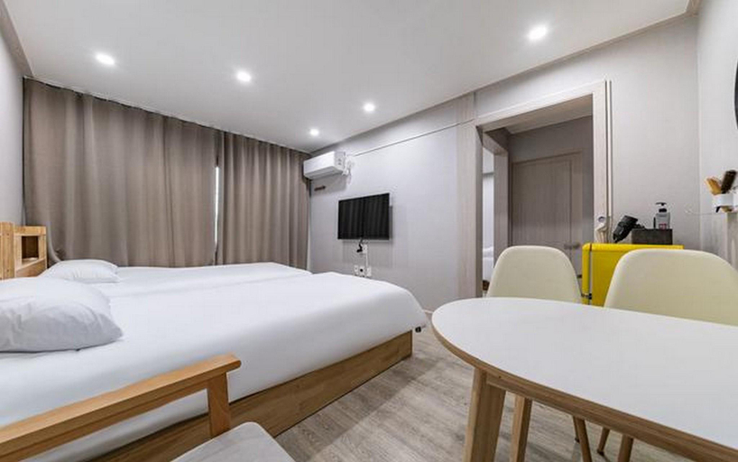 Bedroom 3, Gangneung Jeongdongjin Lavender, Gangneung