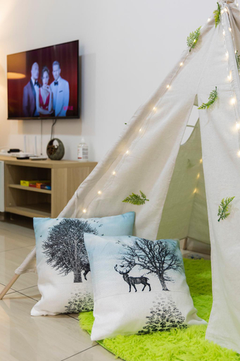 Bedroom 2, Mount Austin 10 Pax／Free Wi-Fi 500Mbps／Netflix, Johor Bahru