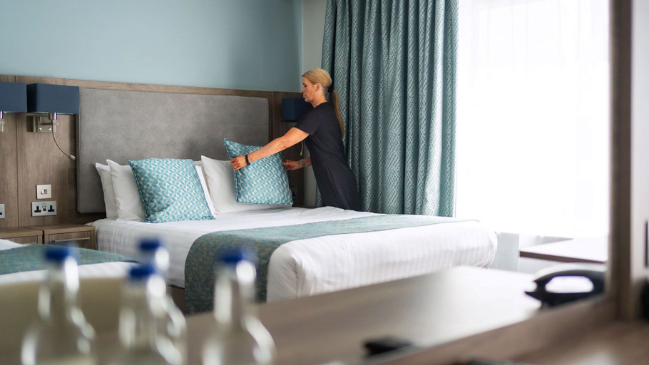 Bedroom 3, Stoke by Nayland Hotel, Golf and Spa, Suffolk