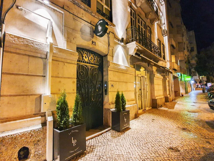 Exterior & Views 2, Le Premier Lisbon Suites, Évora
