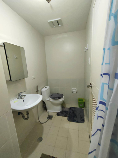 Bathroom 4, condo, Parañaque