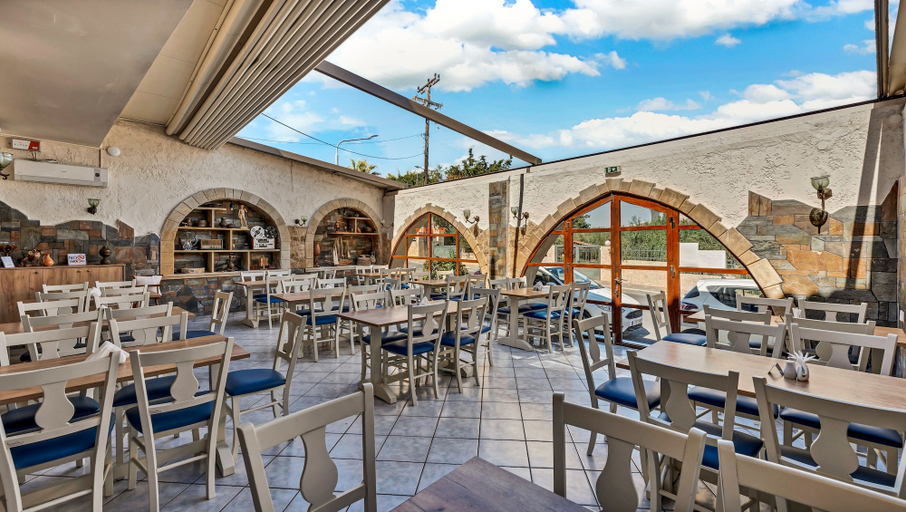 Food & Drinks 3, Evina Rooms & Suites, Crete