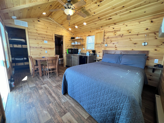 Bedroom, Agora Adventure Salida, Chaffee