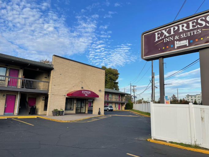 Exterior & Views 2, Express Inn -Rahway, Union