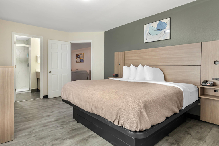 Bedroom 2, Quality Inn Washington NC, Beaufort