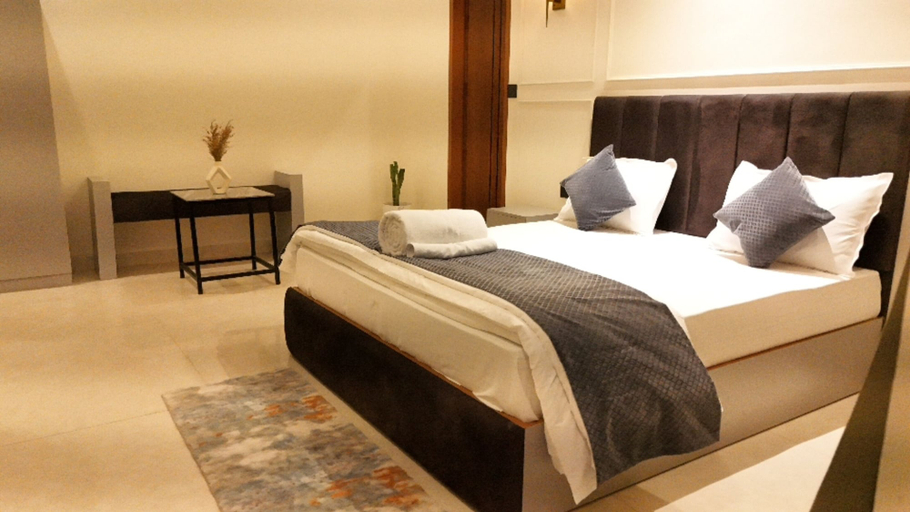 Bedroom 2, Yashasvi Himalayan Resort, Rudraprayag