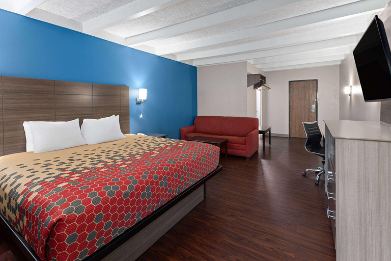 Bedroom 3, Baymont By Wyndham Bay City, Bay