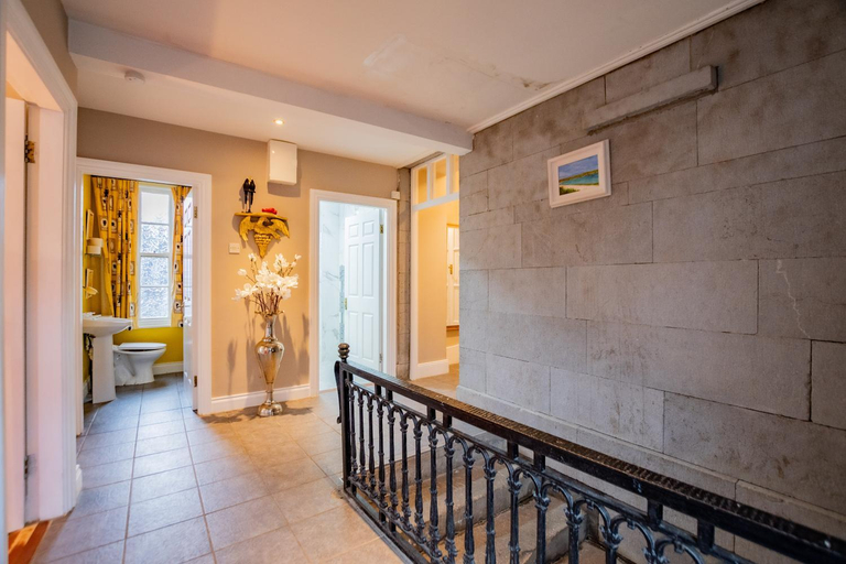 Bathroom, Loughcrew House