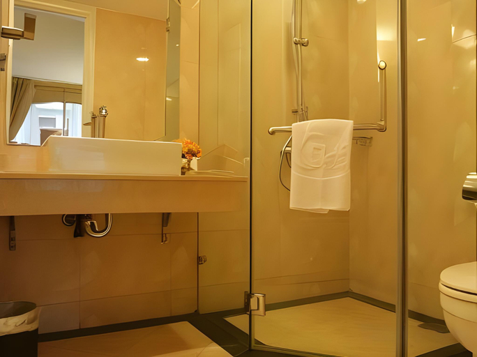 Bathroom 3, Hanoi L'Heritage Hotel, Hoàn Kiếm