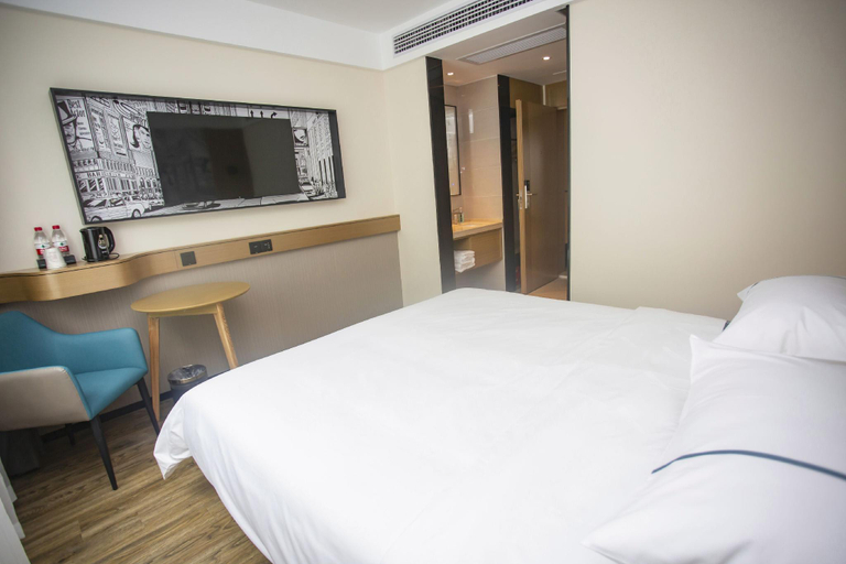 Bedroom 2, City Comfort Inn Yichang Zigui Three Gorges Dam Binhu, Yichang