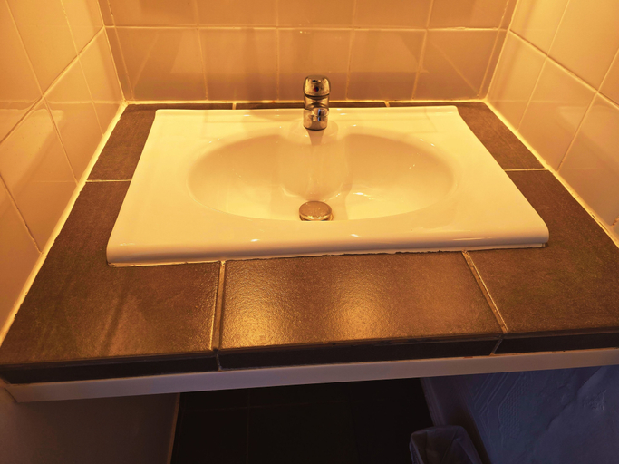 Bathroom 4, Hôtel Alexandra, Pas-de-Calais