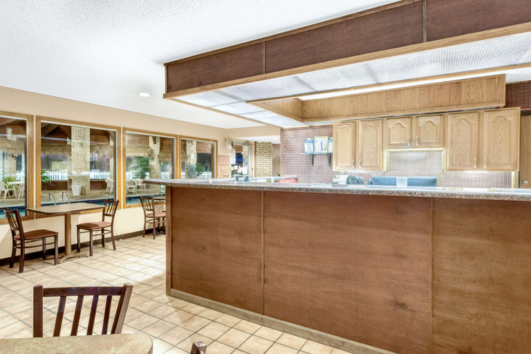 Public Area, Days Inn by Wyndham Jackson, Jackson