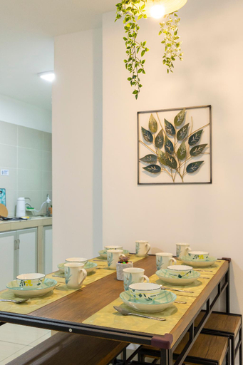 Food & Drinks 4, Mount Austin 10 Pax／Free Wi-Fi 500Mbps／Netflix, Johor Bahru