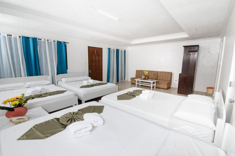 Bedroom 2, San Remigio Beach Club Hotel, San Remigio