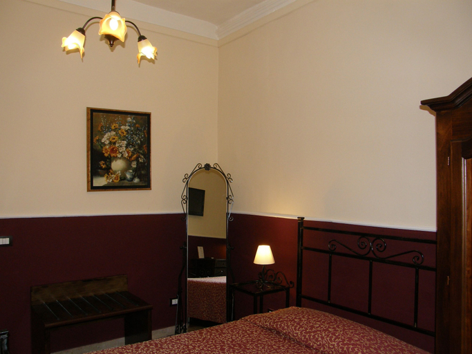 Bedroom 4, Il Gattopardo House, Catania