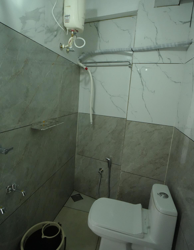 Bathroom 3, Port View Residency PVR, Ernakulam