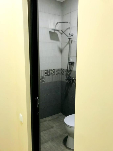 Bathroom 3, Hotel Gurya, Kobuleti