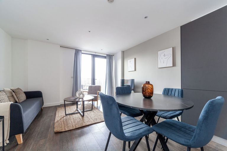 Others 5, Nice Apartment in Woolwich, London