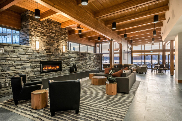 Public Area 2, Comfort Inn & Suites, Comox-Strathcona