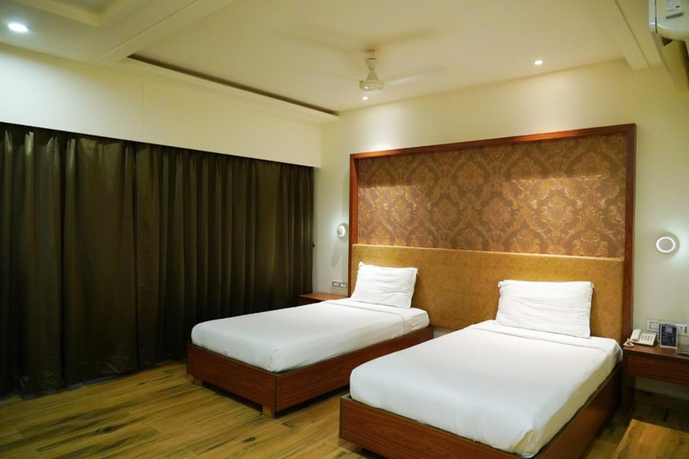 Bedroom 2, Hotel Shubham Palace, Ranga Reddy