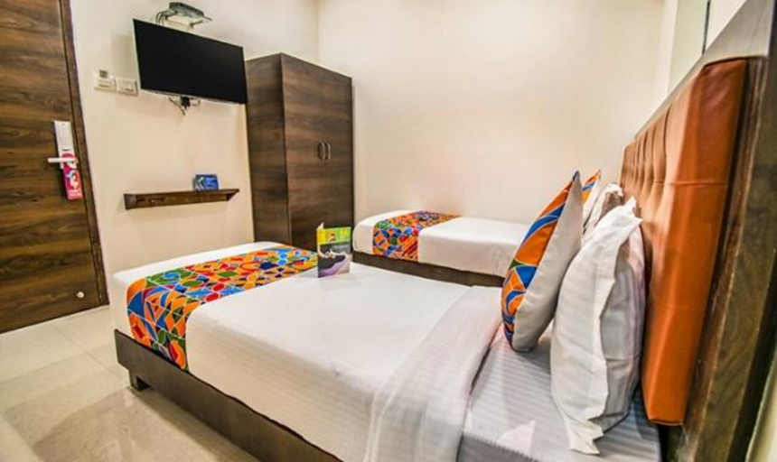 Bedroom 5, Fabexpress Konak, Mumbai Suburban