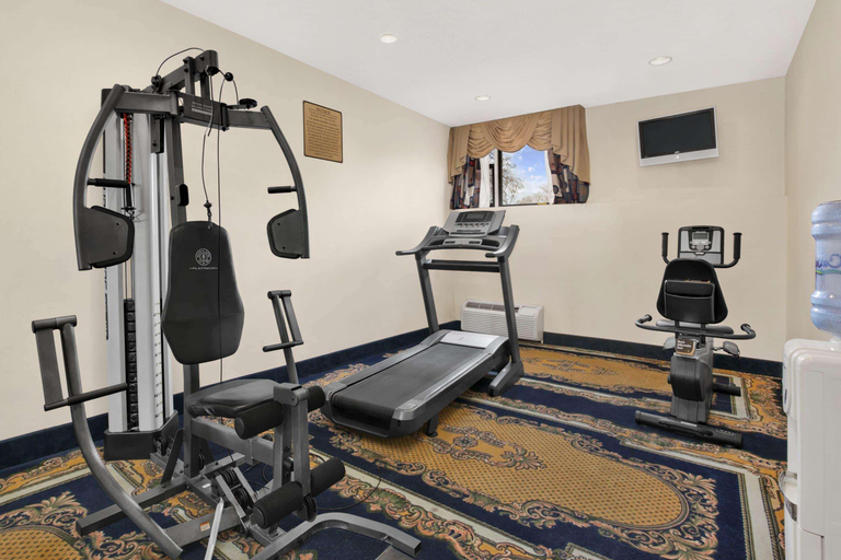 Others 5, Ramada by Wyndham East Orange, Essex
