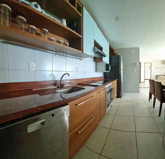 Dining Room 14