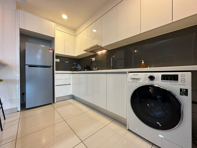 Others 5, Almas suites Cozy NETFLIX100mbps By STAY, Johor Bahru