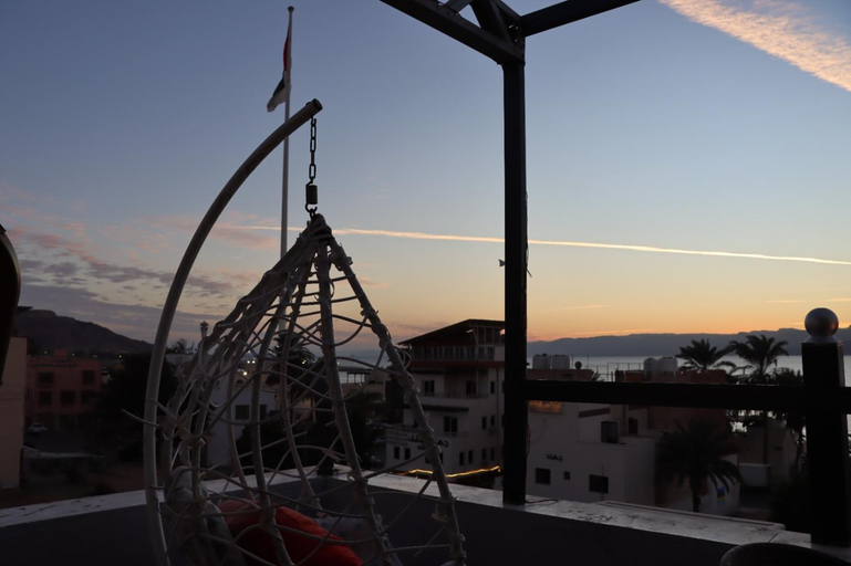Others 4, Golden view, Aqaba