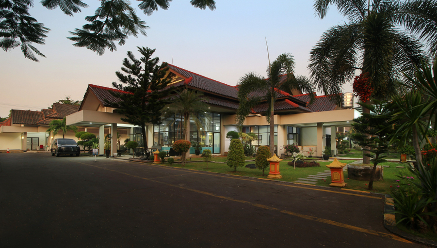 Others 1, Hotel Grand Trisula, Indramayu