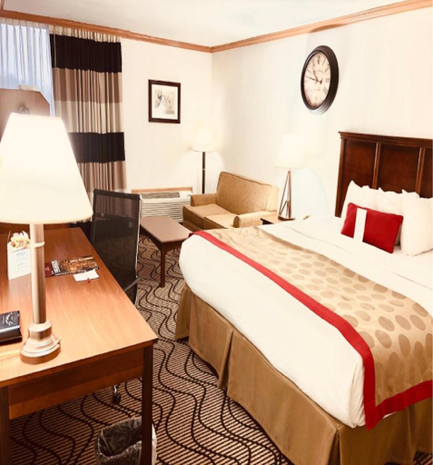 Bedroom 4, Ramada Birmingham Airport, Jefferson