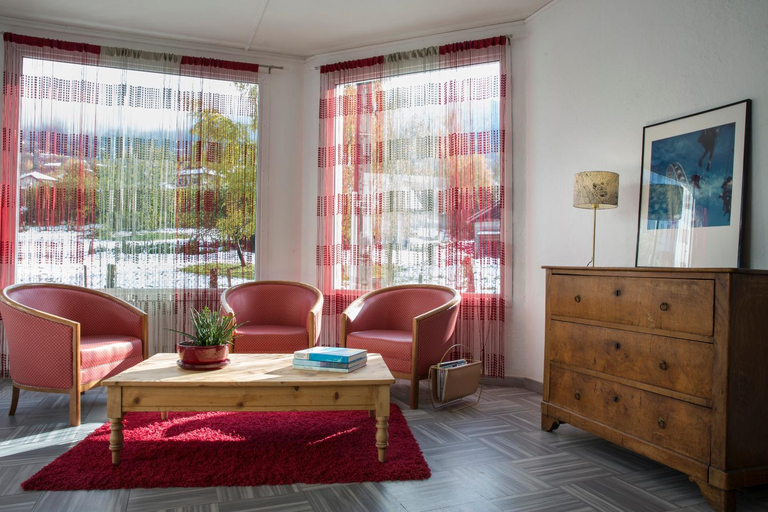 Public Area 3, Hôtel Les Mésanges, Isère