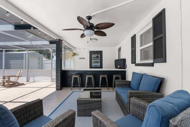 Others 4, Brooksville Oasis! 3 Bedroom, Heated Pool Home, Hernando