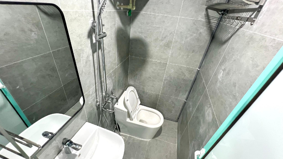 Bathroom 4, Era Apartment Cát Linh, Đống Đa