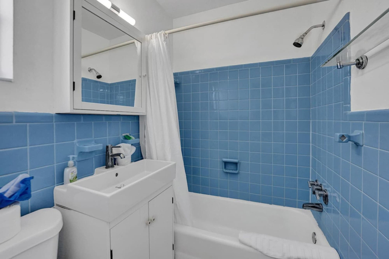 Bathroom 2, Waves on Desoto Lovely Studio 2, Broward