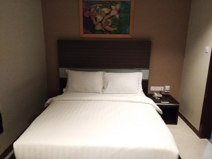 Bedroom 9
