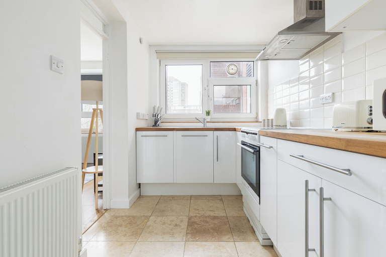 Others 5, Beautiful flat in Battersea, London