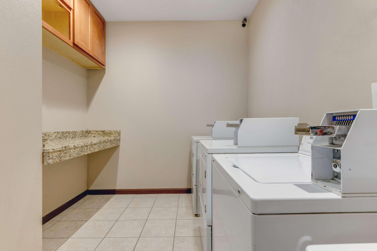 Exterior & Views 2, SureStay Plus Ht by Best Western Owasso Tulsa Nort, Tulsa