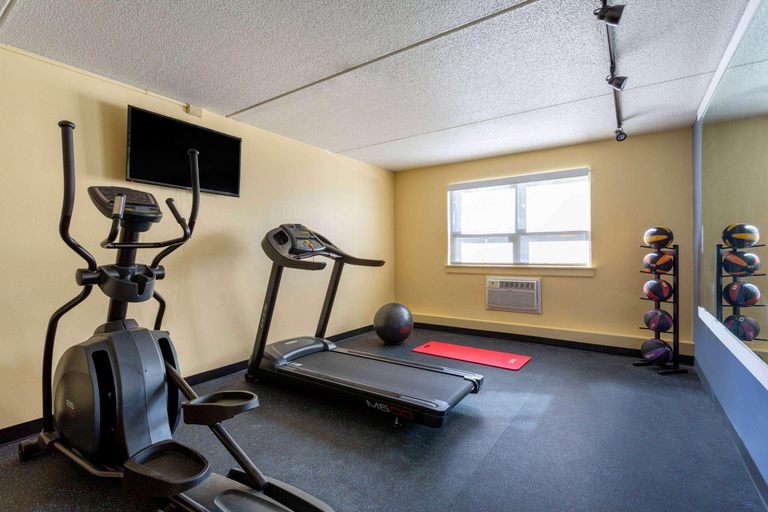 Others 5, Days Inn by Wyndham Augusta, Kennebec