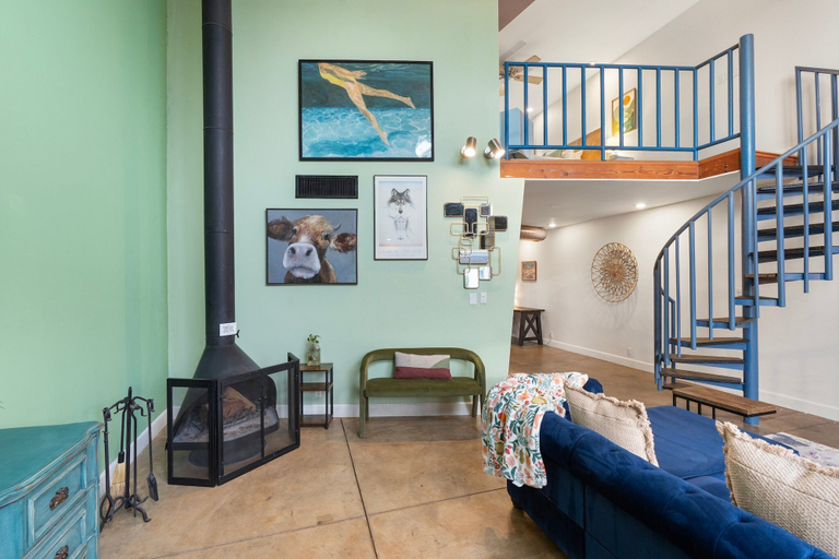 Bedroom 3, Donny's Den, Maricopa